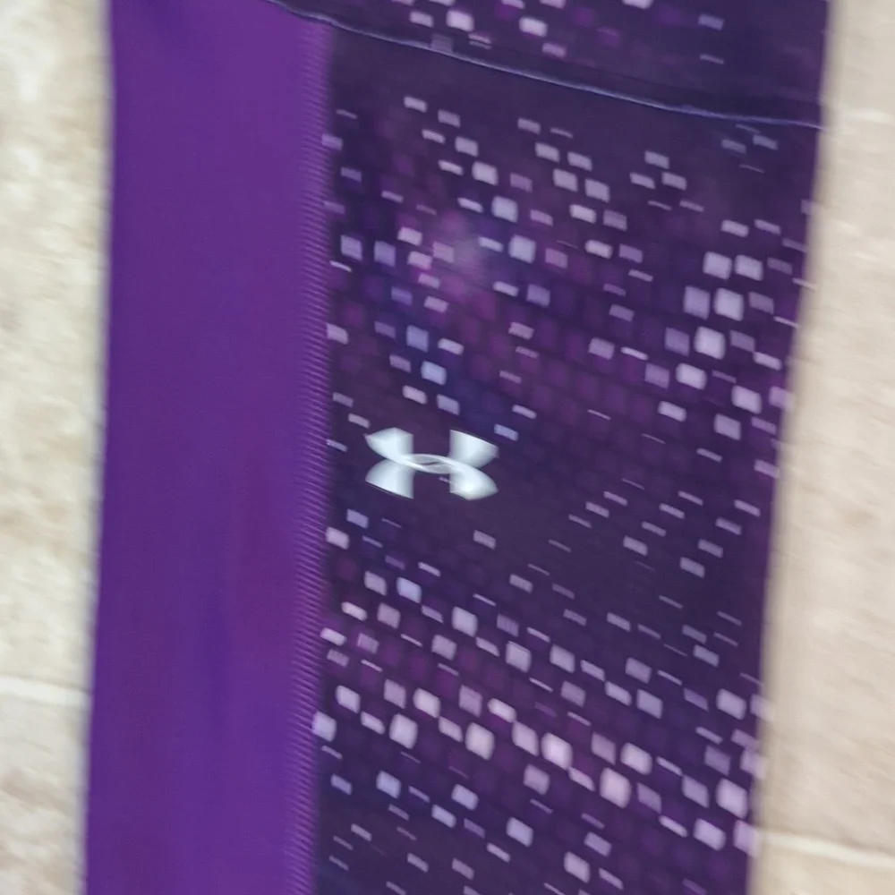 Active Wear - Picture 2 of 4